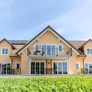 Gaestehaus Lemerhof شقة